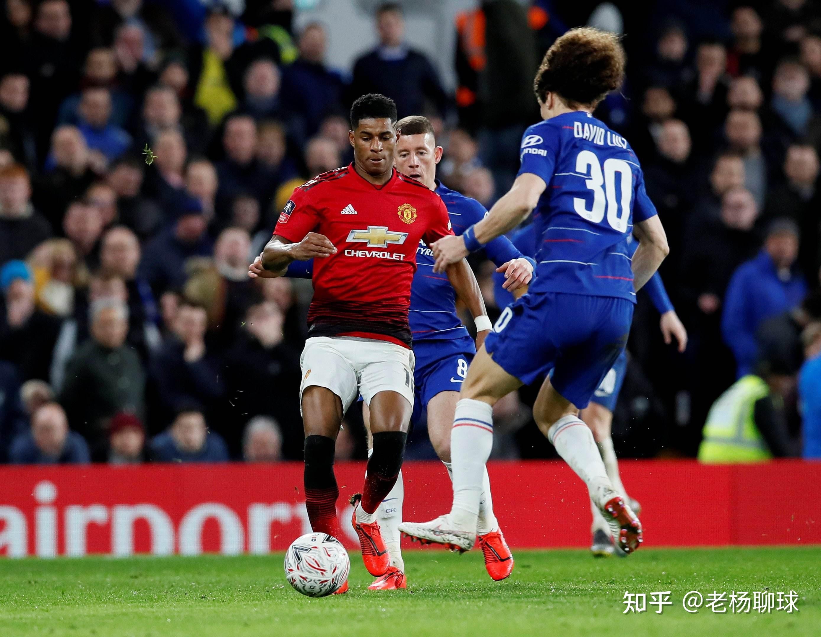 脚下球的控 脚下球的控