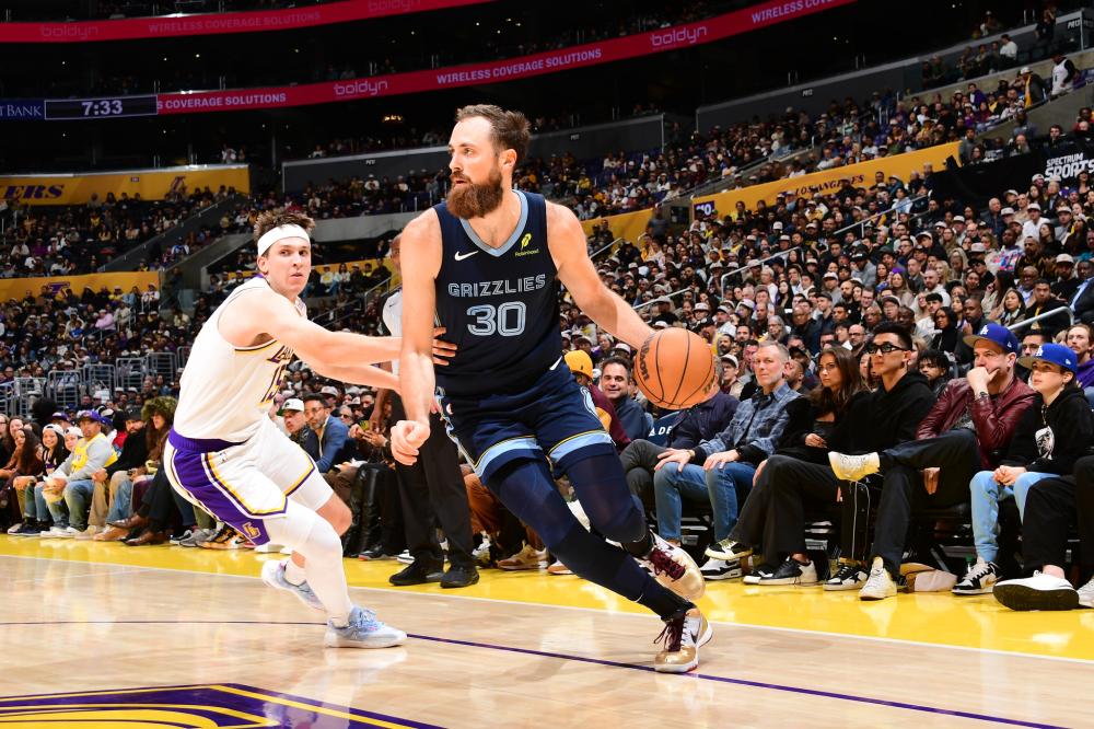 马竞中场压 马竞中场压