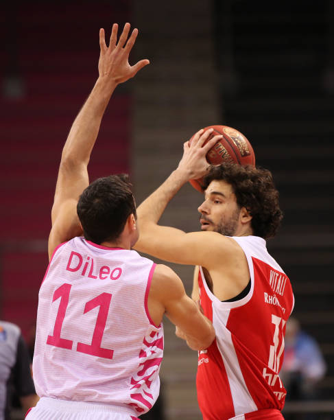 容的完整 容的完整