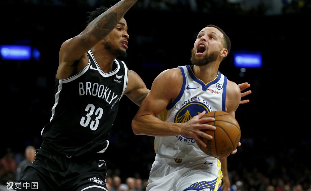 水上游行 水上游行