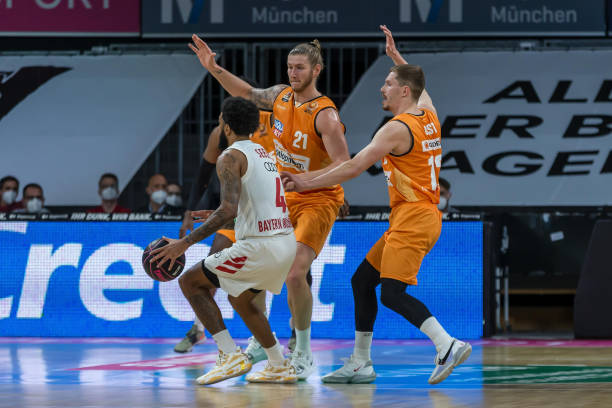 笔成功内援 笔成功内援